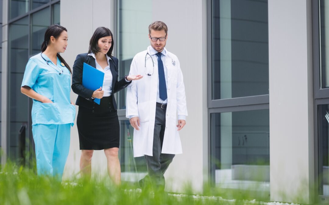 5 Benefits of Using a Locum Recruitment Agency